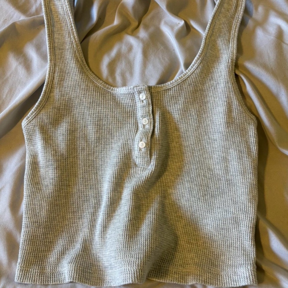 Old Navy Light Gray Ribbed Tank Top